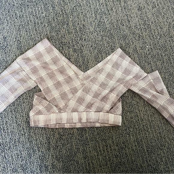 Lioness Tartan Long Sleeve Crop Top - Picture 2 of 5